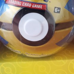 Brand New Pokémon Ball - Quick Ball
