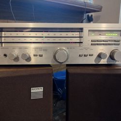 Sony silver-face Stereo receiver and Speakers - Vintage

