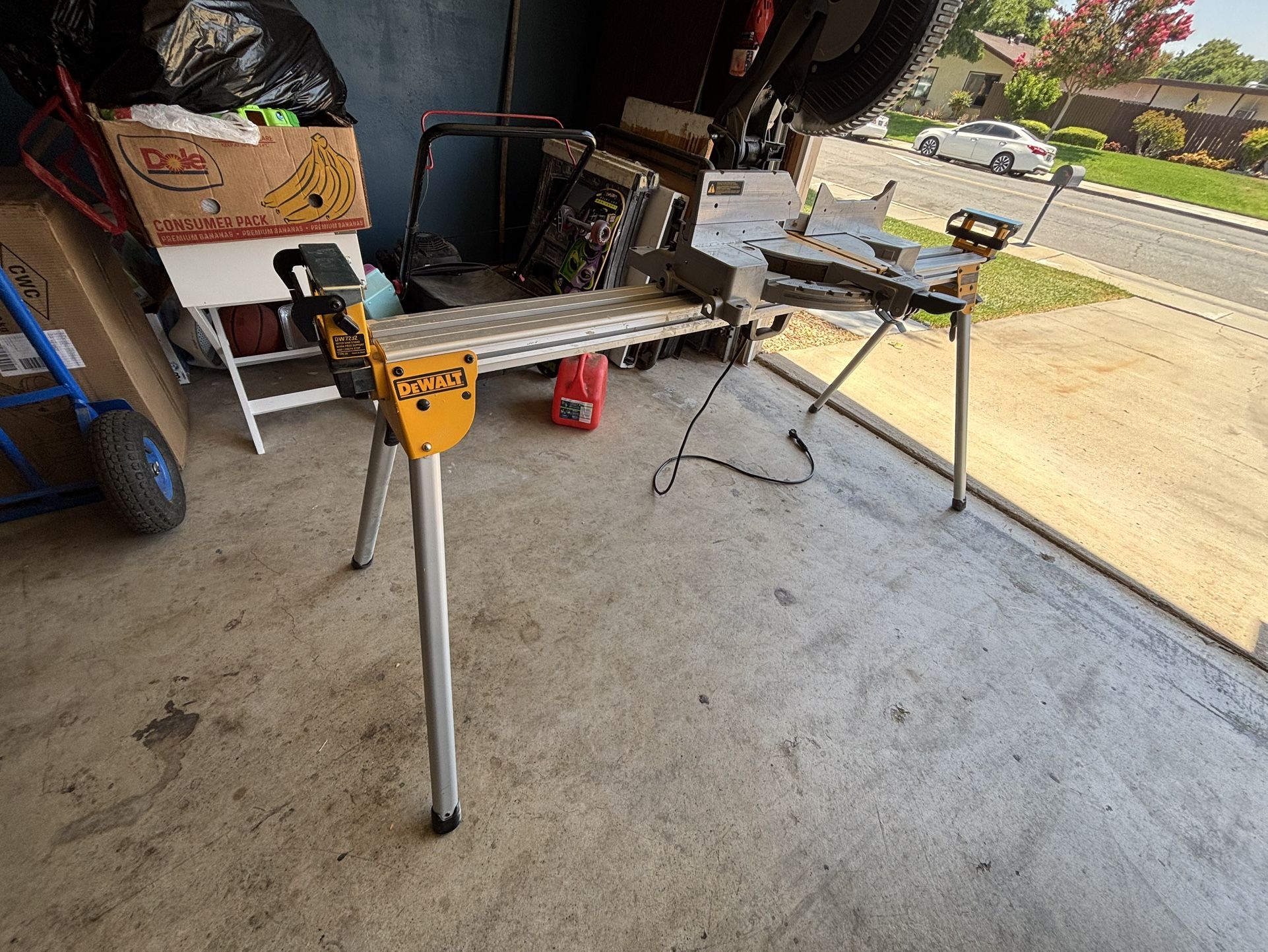 DEWALT Chopsaw Stand