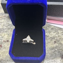 10kt Marquise Ring W/ Accent