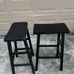 2 Barstools 