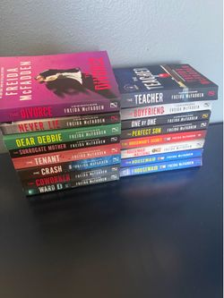 Books Freida McFadden