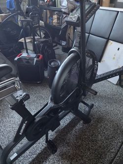 Assault Fitness AirBike Classic – Great Condition