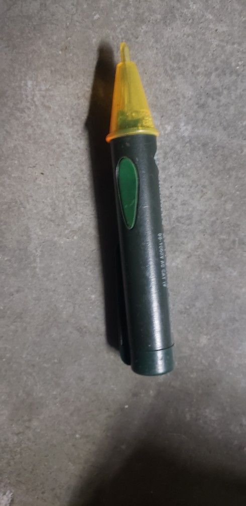 Greenlee Voltage Tester, Non-contact Low Voltage Detector Pen , Gt-11