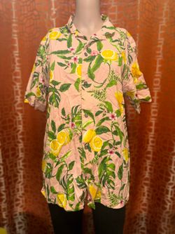 Old Navy Hawaiian Button Up Shirt Size Small