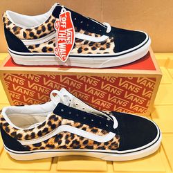 Mens Old School Low Vans.