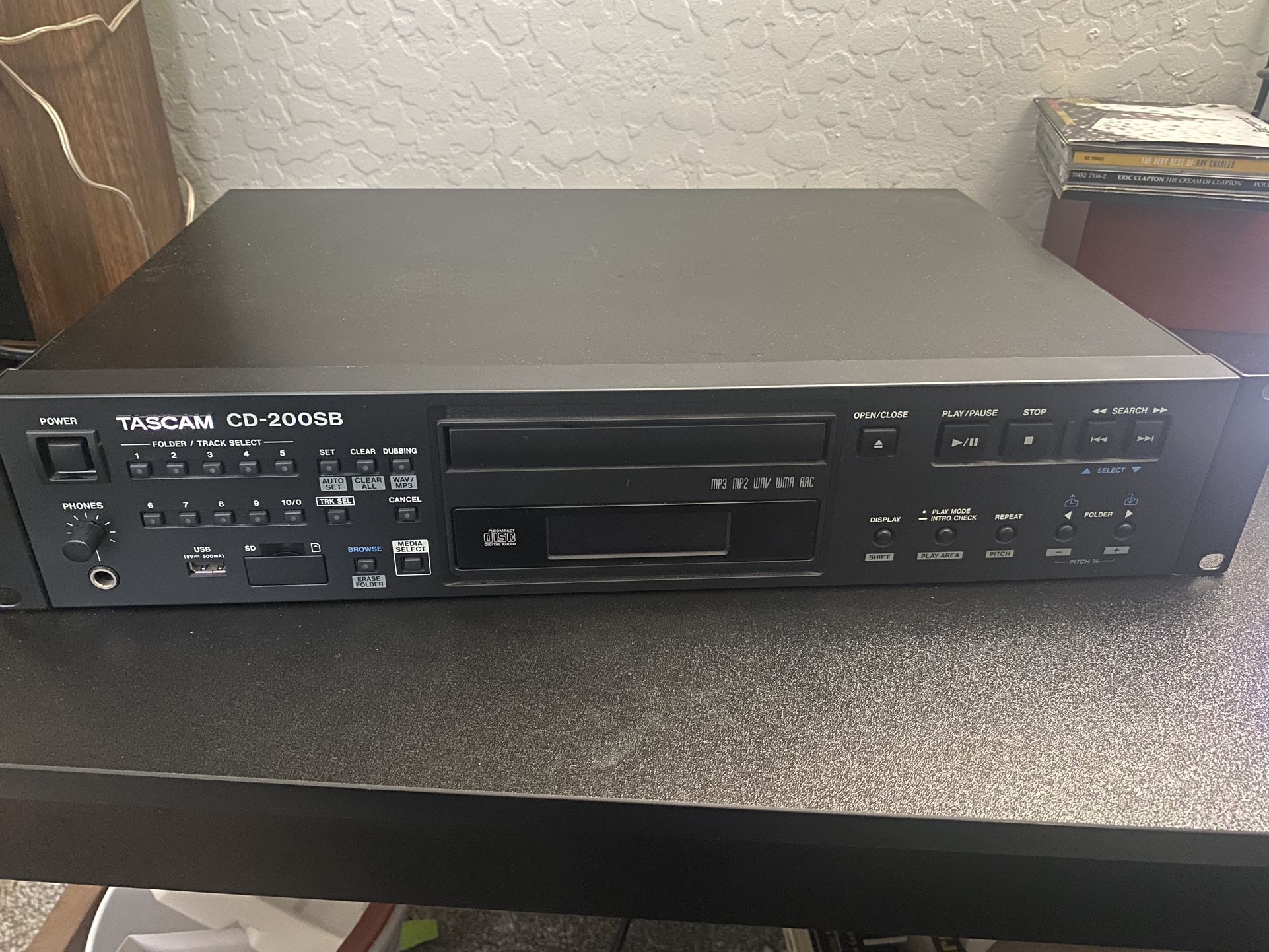 Tascam CD-200SB