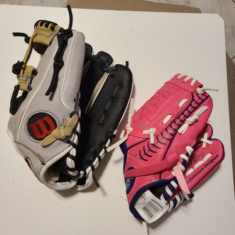 Youth Baseball Gloves Wilson & Rawlings Both For $20