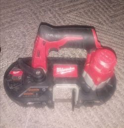 Milwaukee 2924-20 m12 sub compact handheld band saw (tool only)