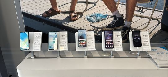 AT&T prepaid deals