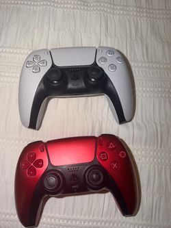 Ps5 digital version (2 controllers included)