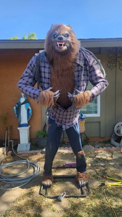 Animatronic Warewolf