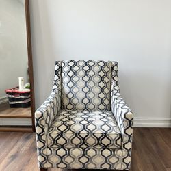 New Armchair ( ON SALE To GO)