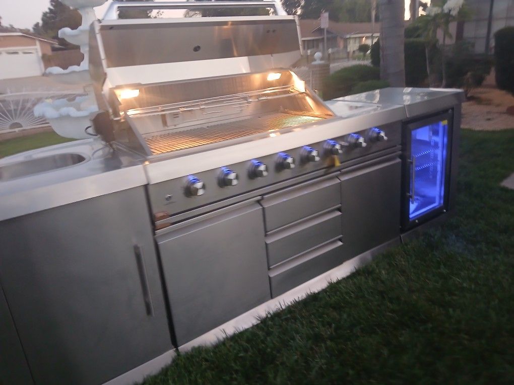 Brand new patio kitchen island barbecue grill stainless steel inbox.