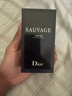 Dior Sauvage 100 mL Cologne / Perfume 