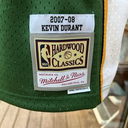 Kevin Durant Seattle SuperSonics Mitchell & Ness Hardwood Classics 2007-08  Swingman Jersey - Small / White