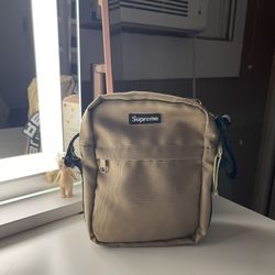 Supreme Shoulder Bag