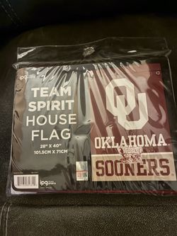 Oklahoma Sooners Team Spirit House Flag 28x40