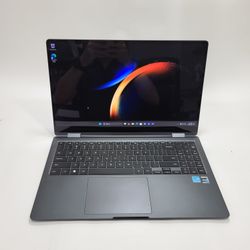 Samsung Galaxy Book 3 | 2-in-1 Laptop 15.6" i7-1360P 2.2GHz 16GB RAM 512GB SSD