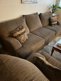 Sofa & Loveseat Set