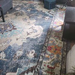 Big  living room  Rug. Paid  400 will take 200