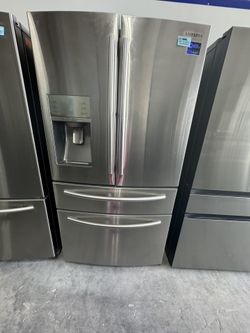 Refrigerator Nevera . 