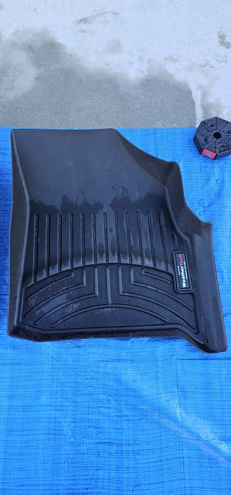 All Weather Mats 4 A 2021 Chevy Traverse RS