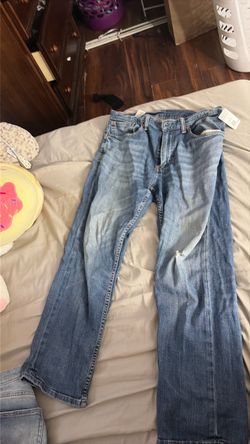 Men’s Levi’s size M, never worn bought thrifted pants