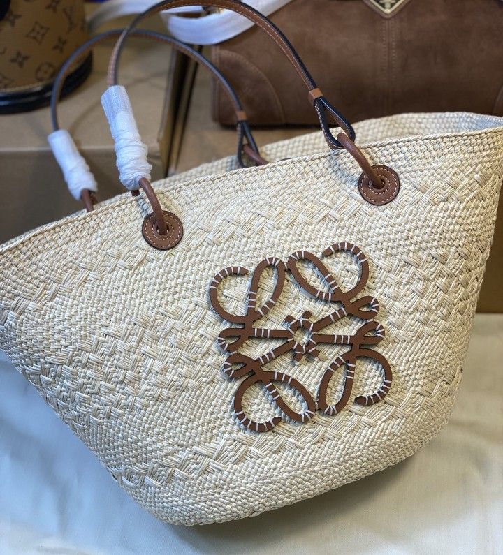 Loewe“Paula’s Ibiza” Tote bag satchel