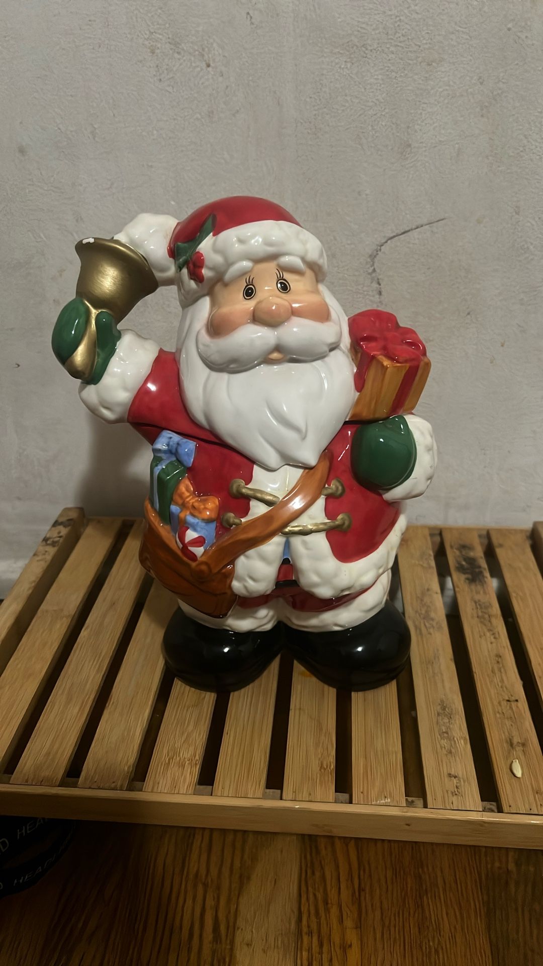 Santa Clas Cookie Jar