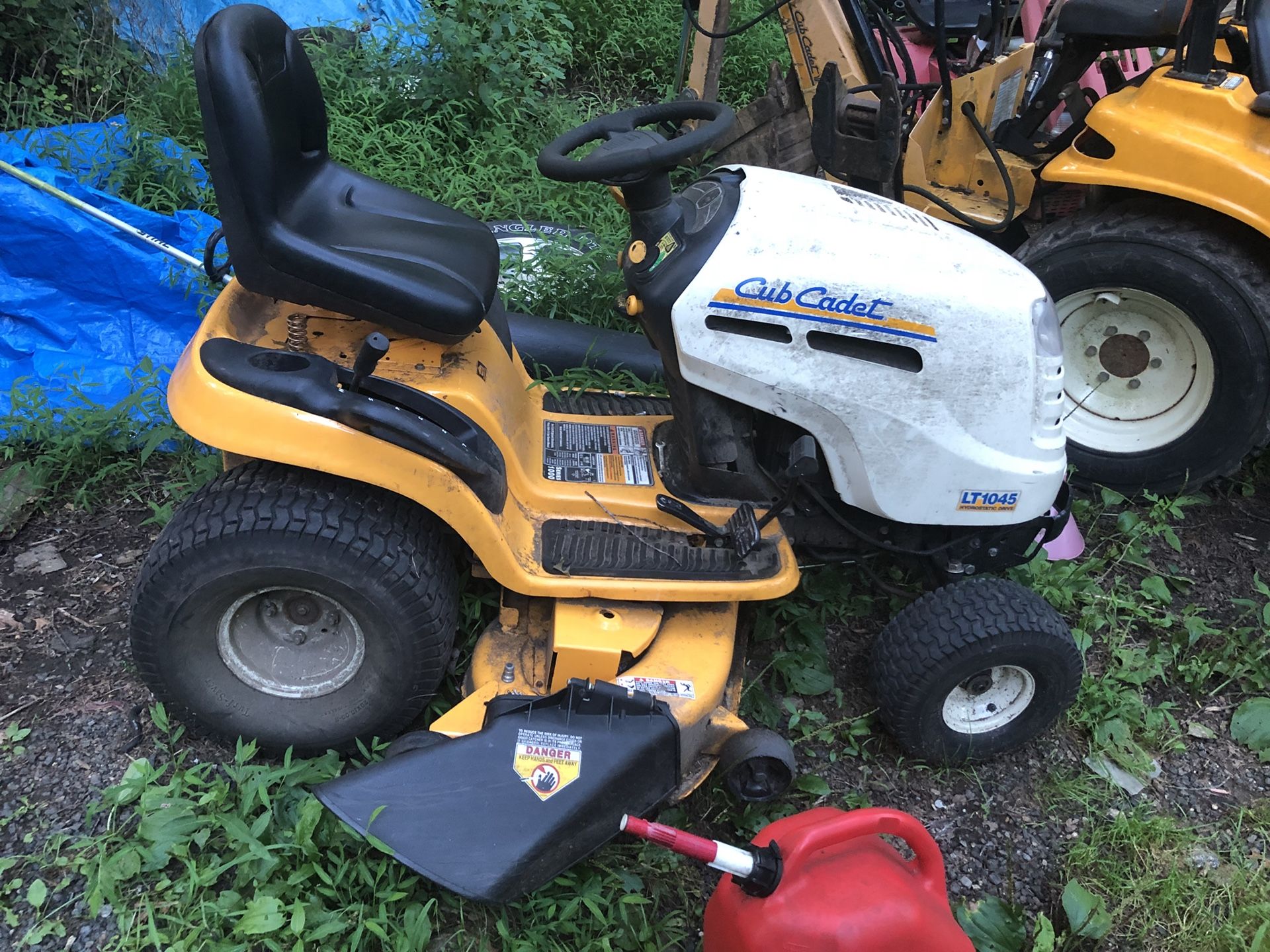 Cub cadet lt1045 for Sale in East Haddam CT OfferUp