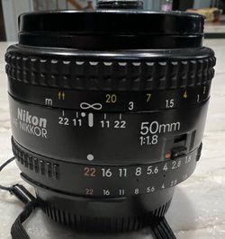 Nikon 35mm N6006