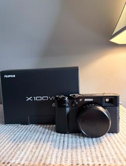 Fujifilm X100VI Digital Camera - Box with Accessories