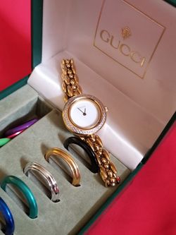 GUCCI MULTI COLOR VESSELS WOMEN WATCH