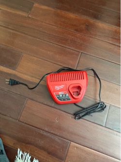 Milwaukee m12 charger