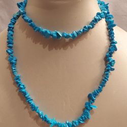 TURQUOISE LONG NECKLACE 