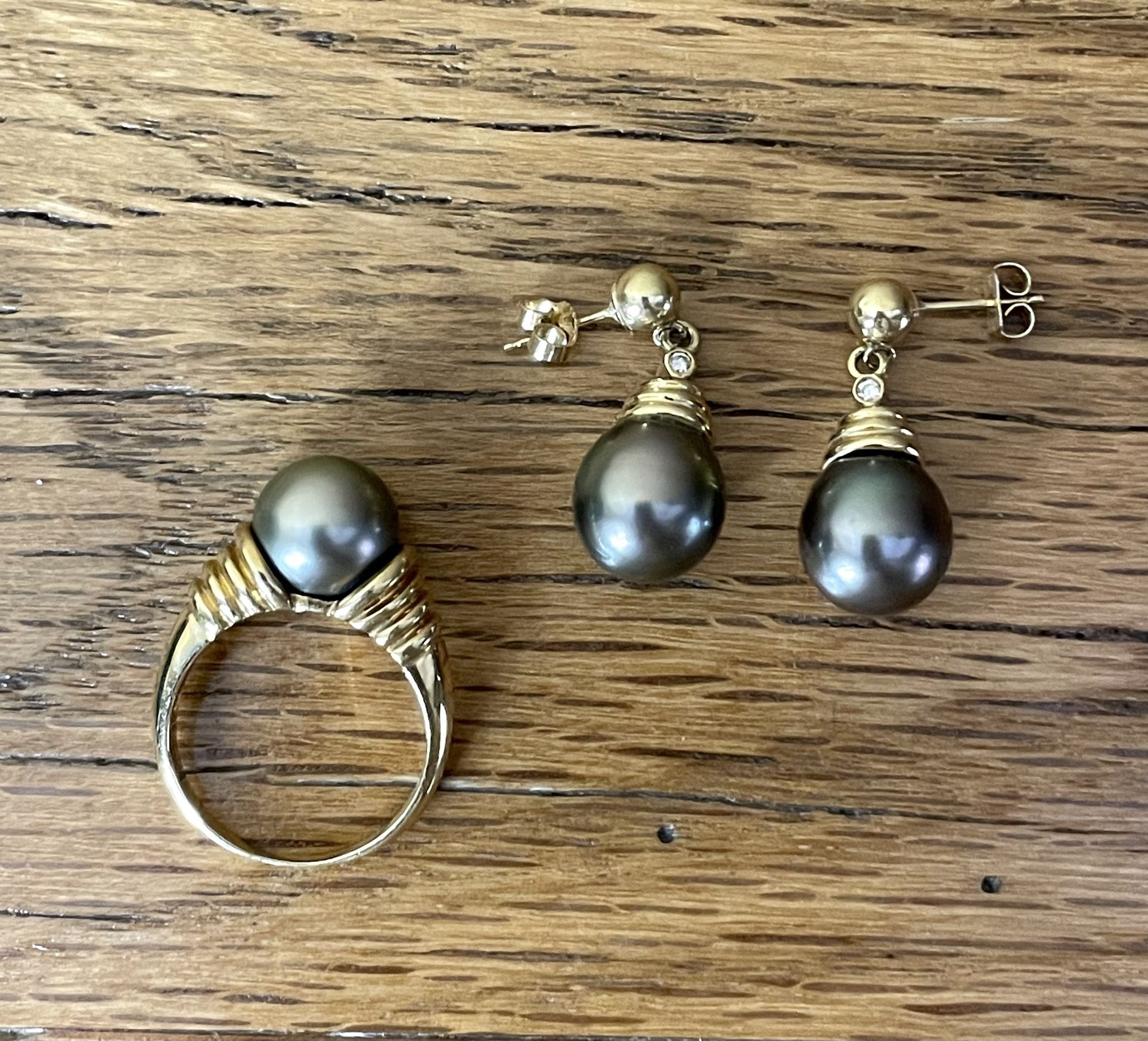 14 kt Yellow Gold custom black pearl & Diamond Drop Earrings and Ring Set