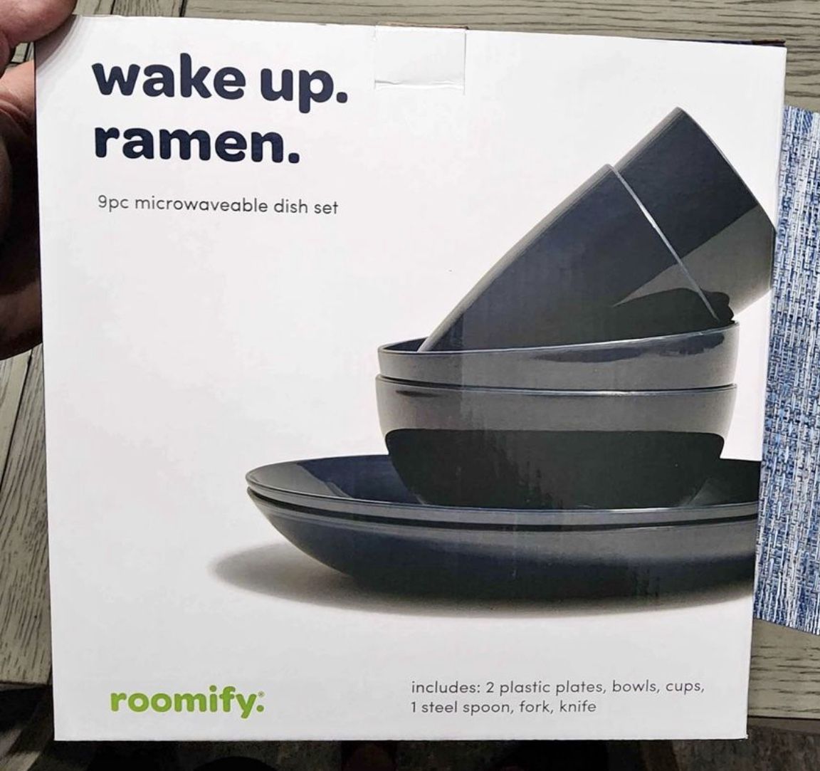 9 Piece Dish Set
