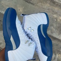 Jordan retro 12 French Blue 
