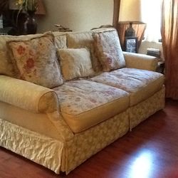 Havertys “Classic Chic” Sofa