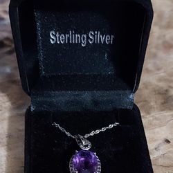 Sterling Silver Necklace In Excellent Condition, $40.