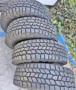🎃 315 70 17 Cooper Tires Con 80% de Vida Las 4