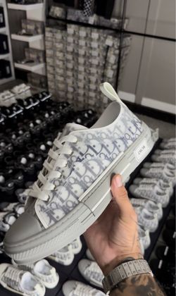 Dior shoes