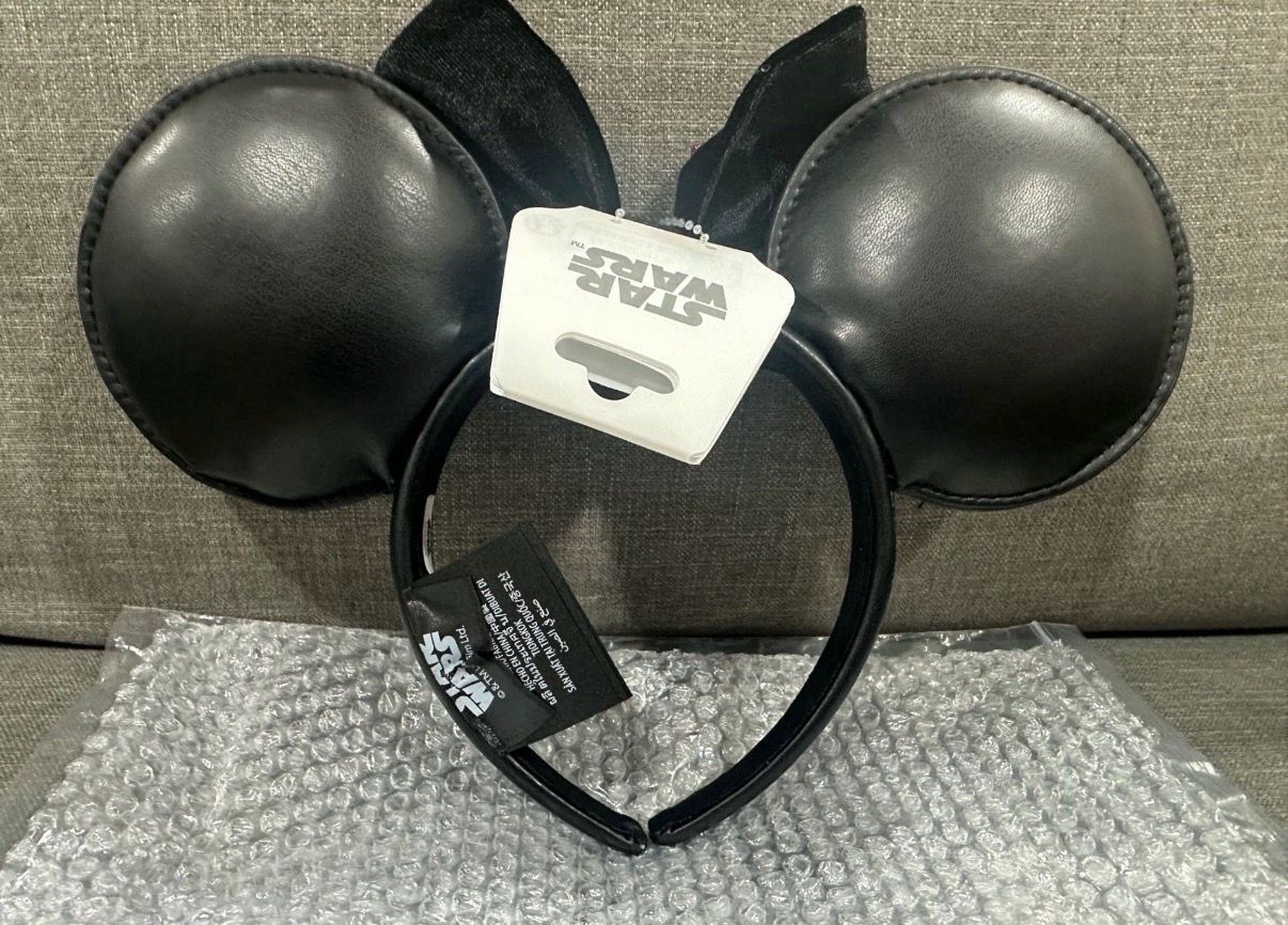 Darth Maul Ear Headband for Adults by BaubleBar x Star Wars x Disney DARTH MAUL @baublebar Headband dropping on the @disneystore  main image 3