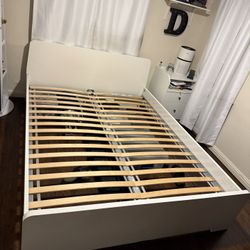 Queen Bed Frame 