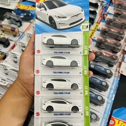 Hotwheels Tesla Model S Plaid