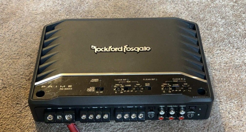 Rockford Fosgate PRIME R2 300x4 Voice Amplifier. In Full Function. Pick Up Merced 200.00
