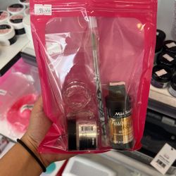 NAIL BUNDLE