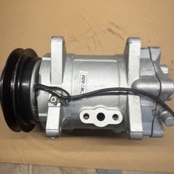 Nissan 280ZX 1981 AC Compressor