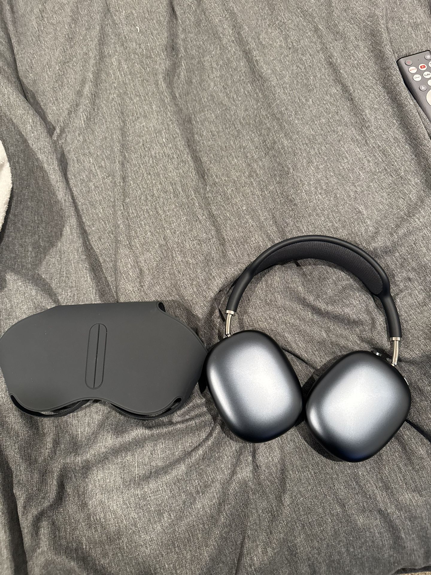AirPods Max